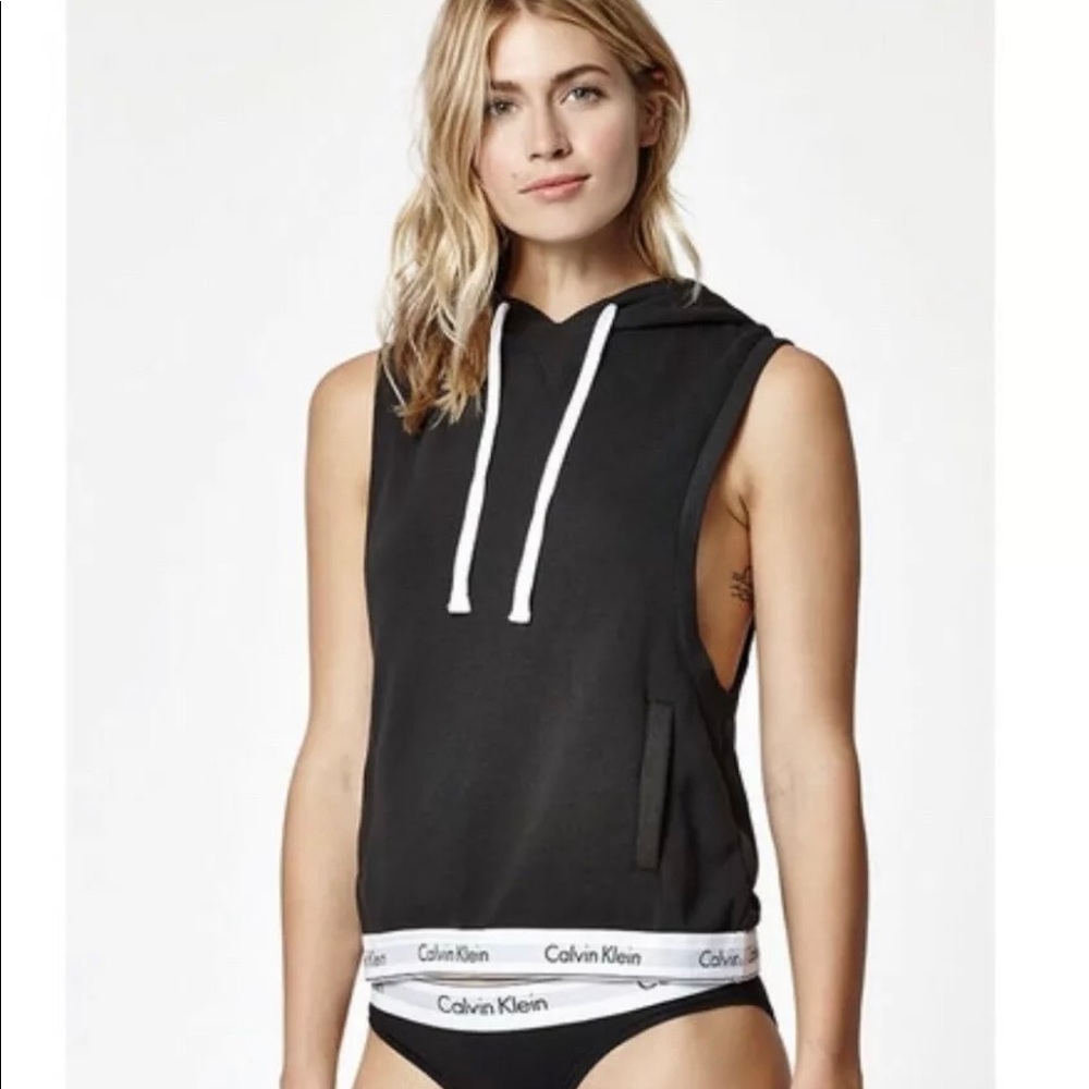 Calvin Klein Modern Sleeveless Hoodie Top Black L
